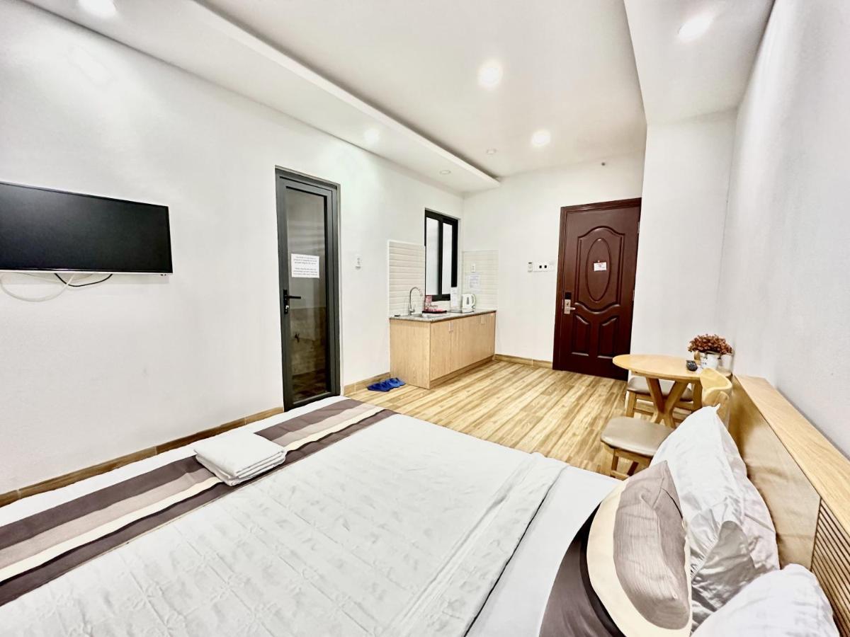 The Jade Hotel Near Tan Son Nhat Airport Хошимин Екстериор снимка