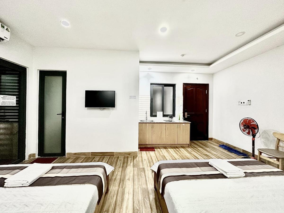 The Jade Hotel Near Tan Son Nhat Airport Хошимин Екстериор снимка